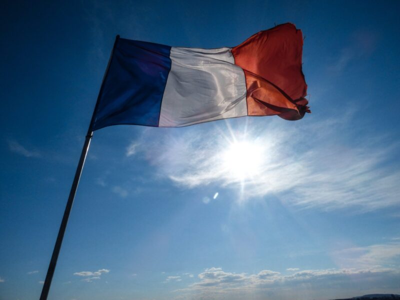 France economy back to growth