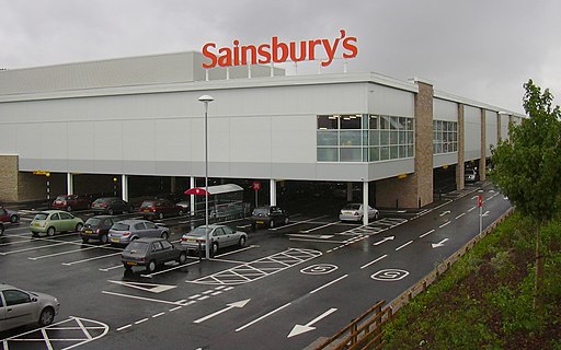 Sainsbury’s in talks to offload banking arm