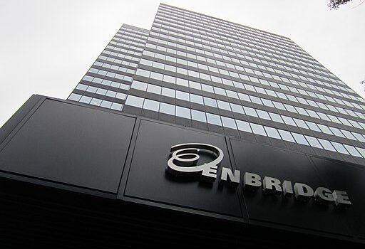Canadian banks are loaning Enbridge over US$1 billion