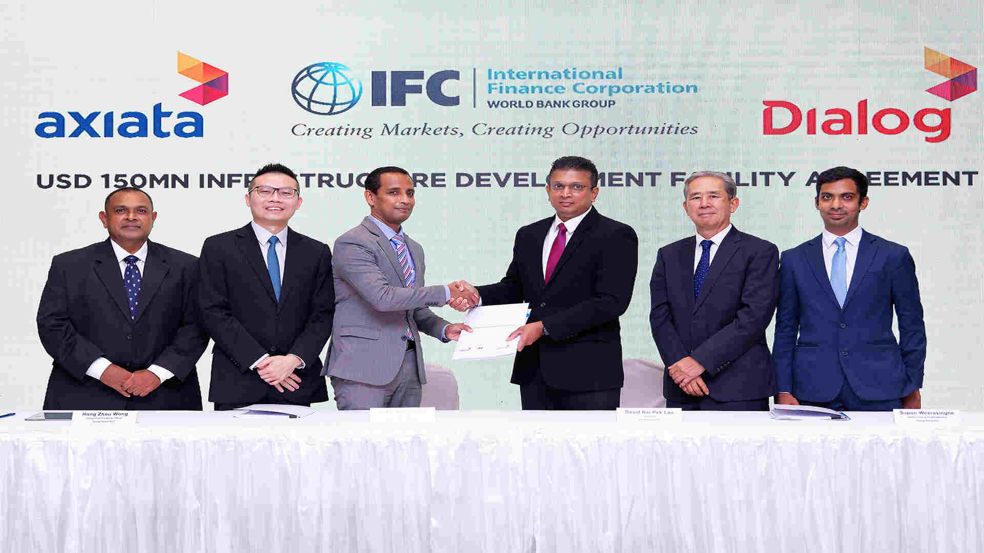 IFC gives $150m in funds to Dialog Axiata PLC