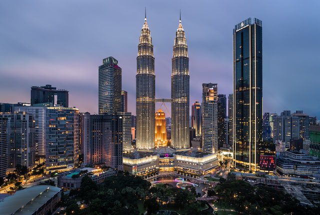 Malaysia’s economy expanded 11.7% in Q3