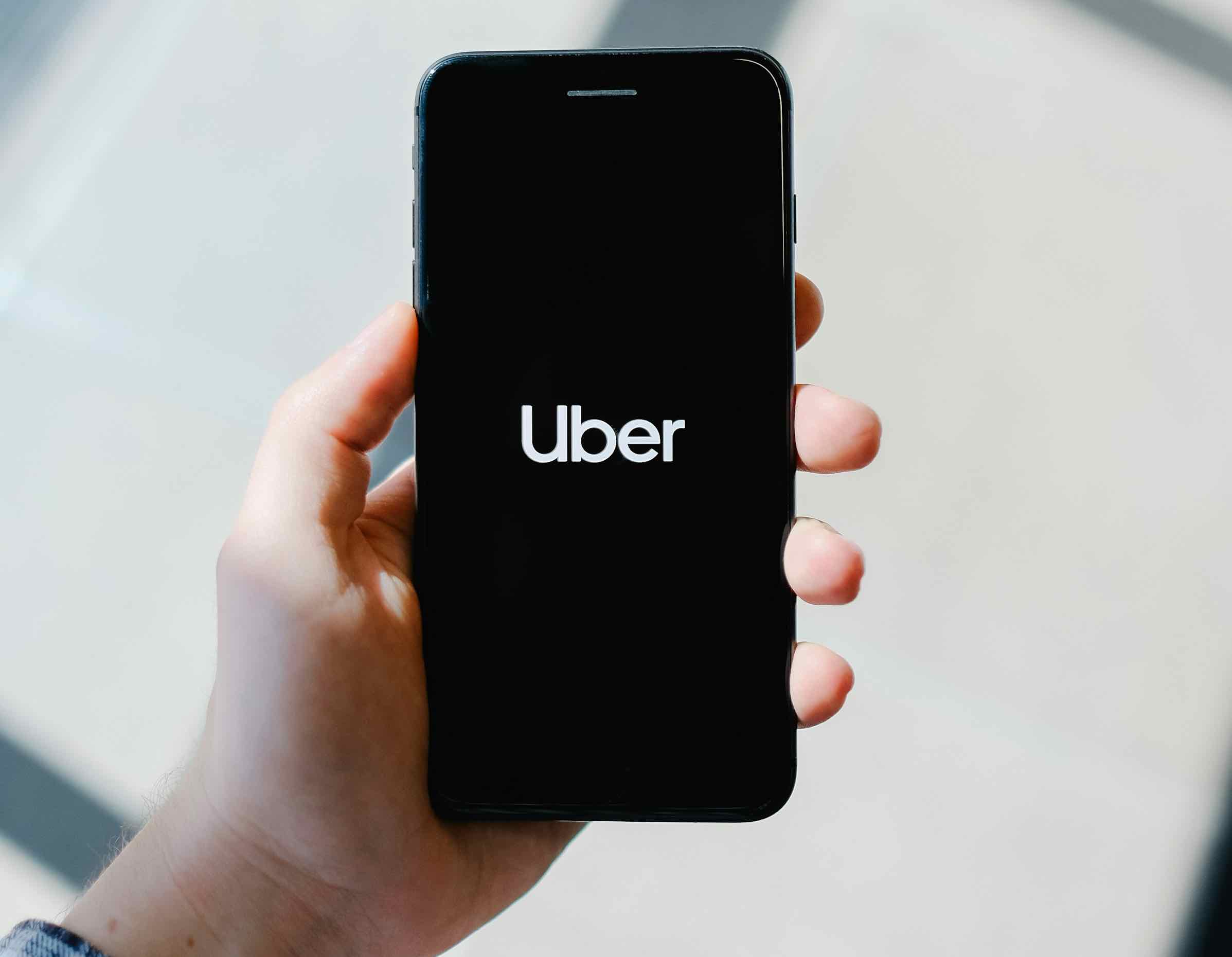 Uber’s Surprise Loss Triggers 9% Drop in Share Price